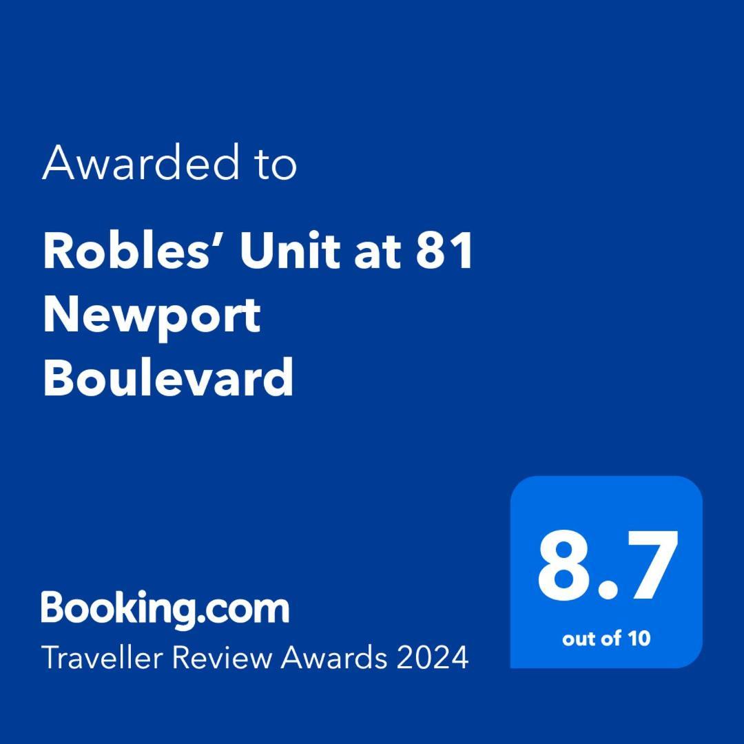 Robles' Unit At 81 Newport Boulevard Manila Exterior foto